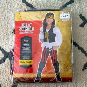 Pretty Scoundrel Costume
